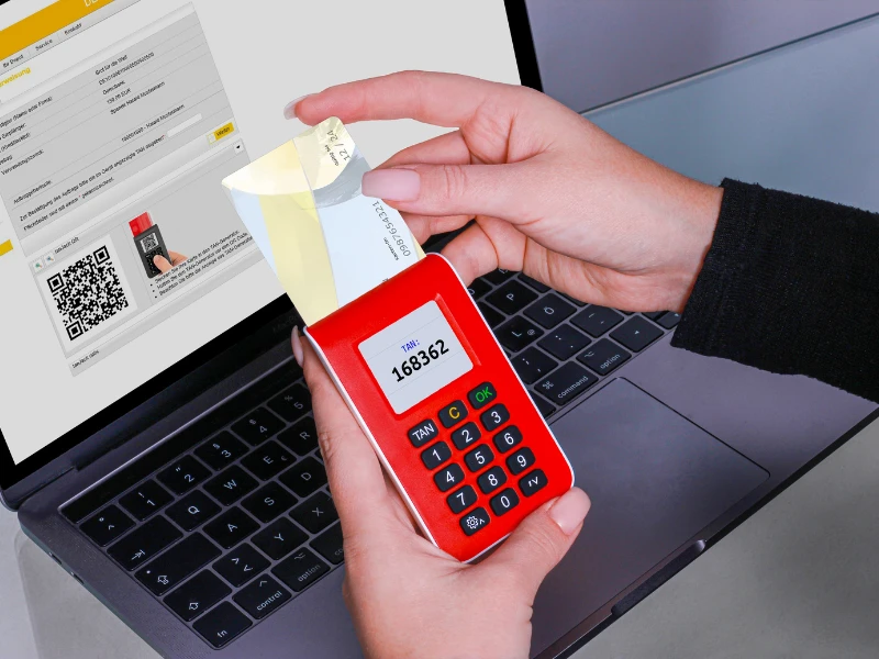 إدارة العملاء والموردين (CRM)